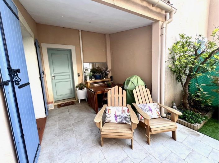 Image No.16-4 Bed House for sale