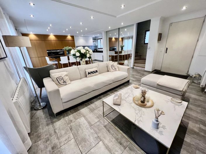 Image No.2-Maison de 4 chambres à vendre à Le Cannet