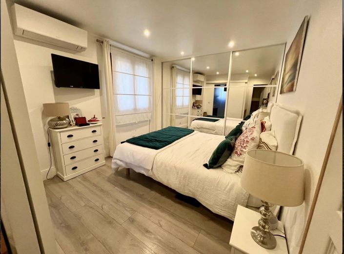 Image No.9-4 Bed House for sale