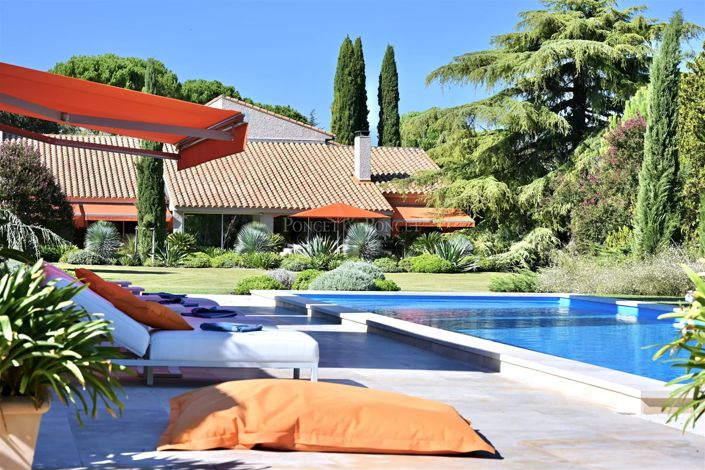 Image No.24-5 Bed House for sale