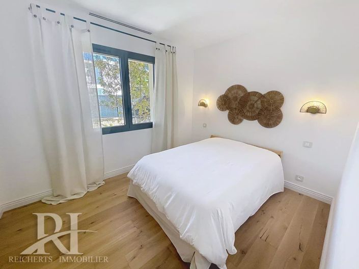 Image No.10-House for sale