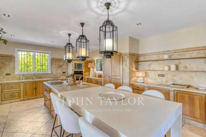 Image No.10-House for sale