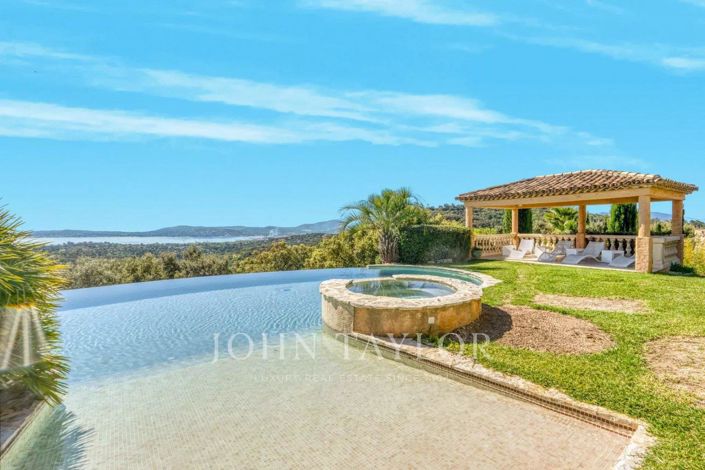 Image No.4-House for sale