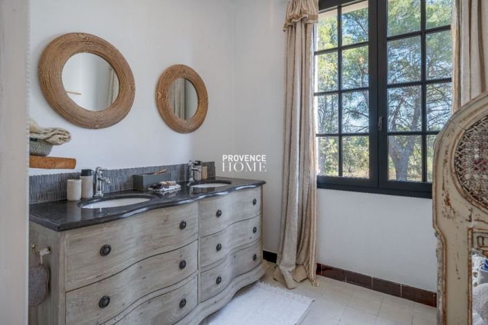 Image No.17-Maison de 4 chambres à vendre à Oppède