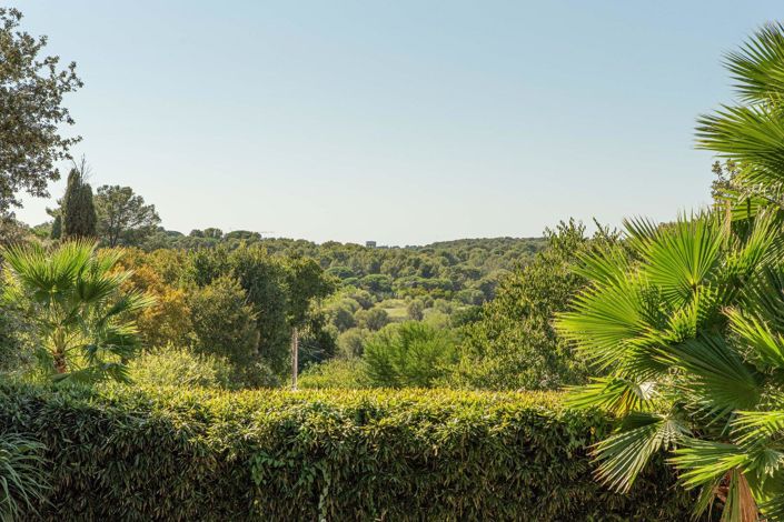 Image No.2-4 Bed House for sale