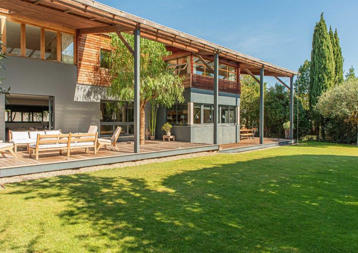 Image No.3-5 Bed House for sale