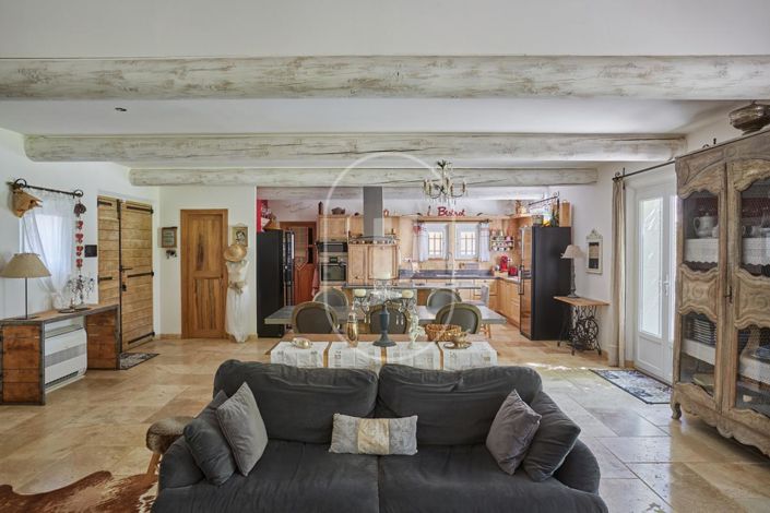 Image No.4-Maison de 3 chambres à vendre à Ménerbes