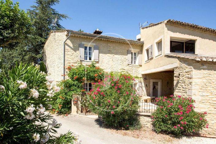 Image No.1-3 Bed House for sale