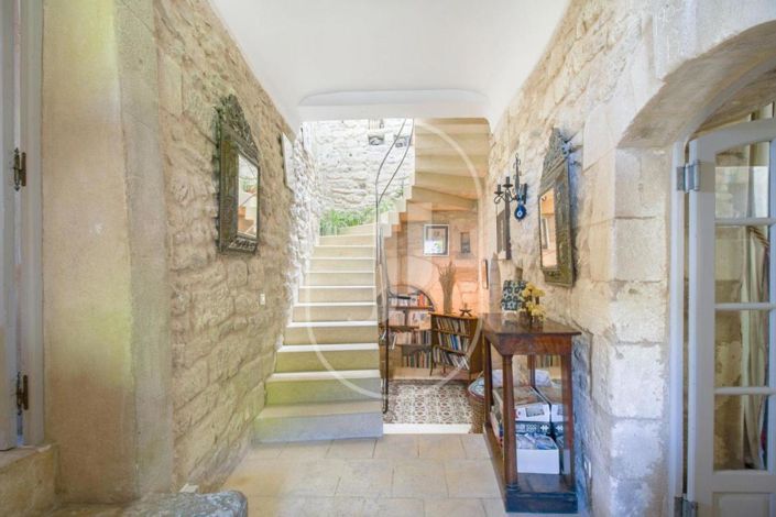 Image No.8-3 Bed House for sale