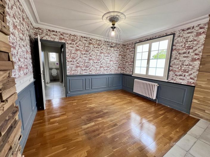 Image No.7-3 Bed House for sale