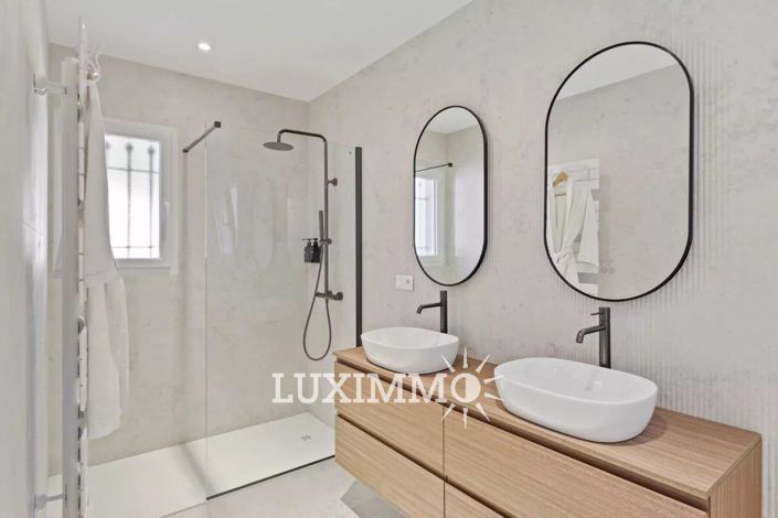 Image No.10-Maison de 4 chambres à vendre à Mandelieu-la-Napoule