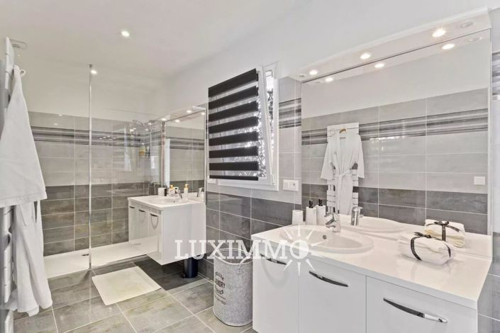 Image No.12-Maison de 4 chambres à vendre à Mandelieu-la-Napoule