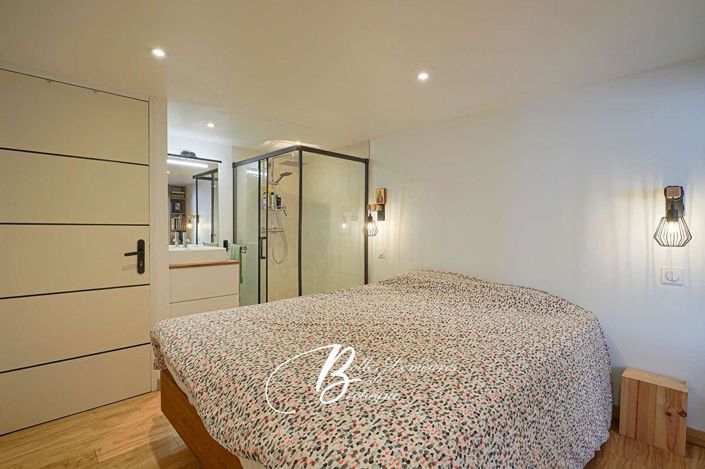 Image No.11-3 Bed House for sale