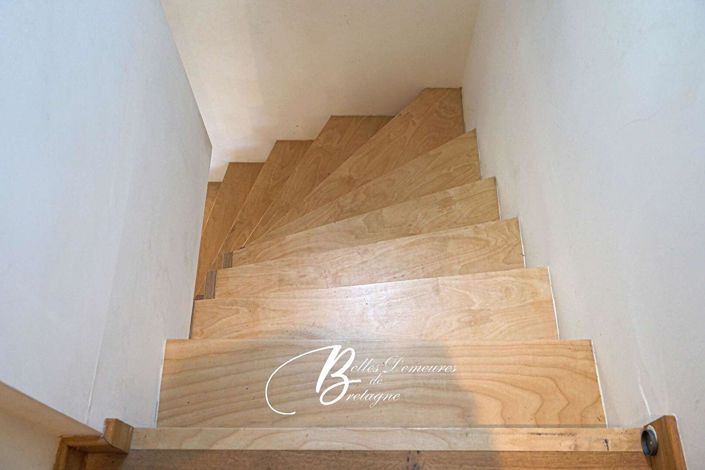 Image No.12-3 Bed House for sale