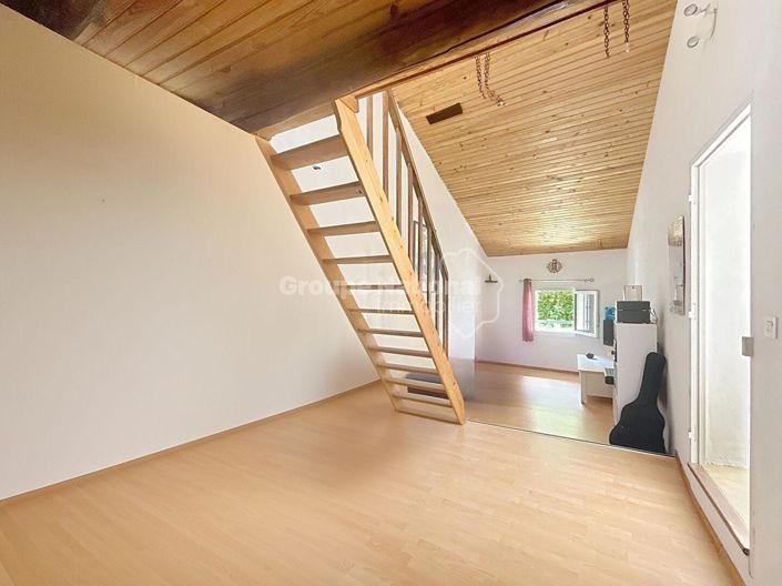 Image No.8-4 Bed House for sale