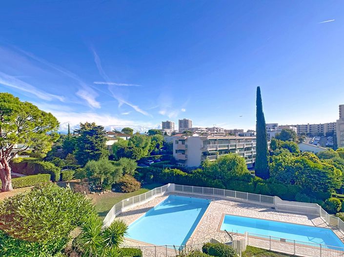 Image No.1-2 Bed Apartment for sale