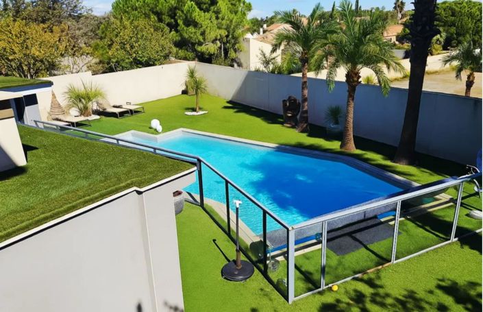 Image No.6-6 Bed House for sale