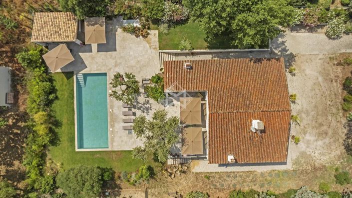 Image No.1-6 Bed House for sale