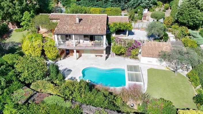 Image No.5-Maison de 6 chambres à vendre à Grimaud