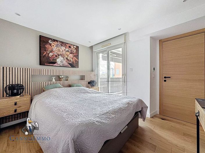 Image No.9-3 Bed Apartment for sale