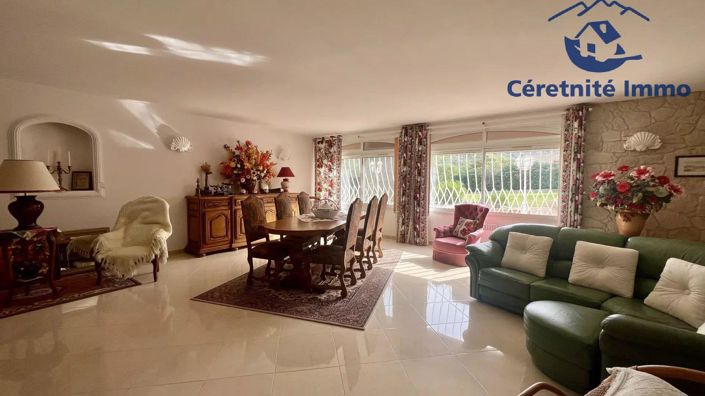 Image No.2-3 Bed House for sale