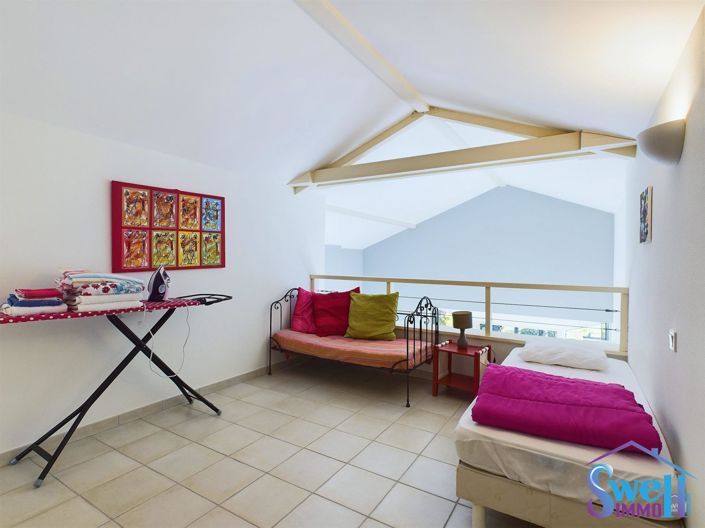 Image No.18-5 Bed House for sale