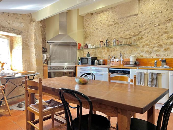 Image No.8-5 Bed House for sale