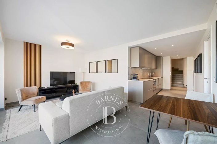 Image No.9-2 Bed Apartment for sale