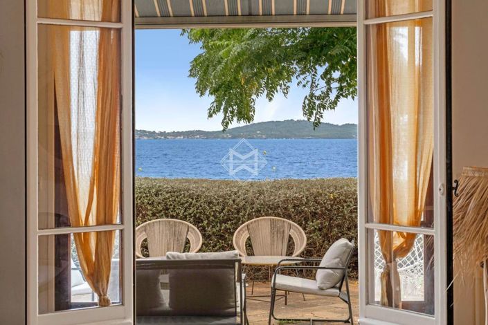 Image No.5-7 Bed House for sale