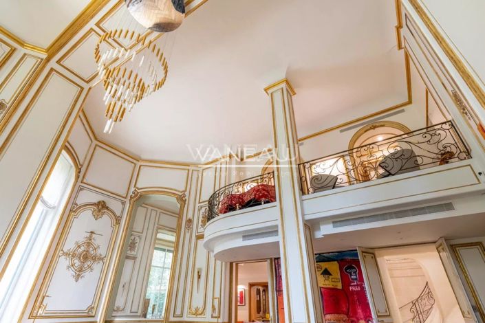 Image No.10-5 Bed Apartment for sale