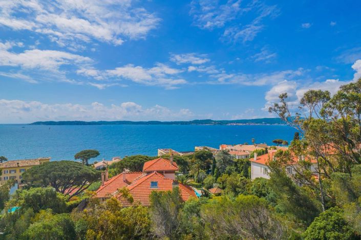 Image No.2-Propriété à vendre à Sainte-Maxime