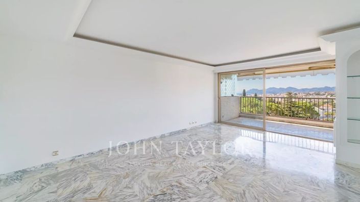 Image No.9-Propriété de 2 chambres à vendre à Cannes