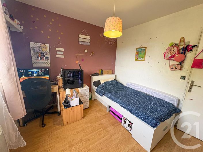 Image No.6-3 Bed Apartment for sale