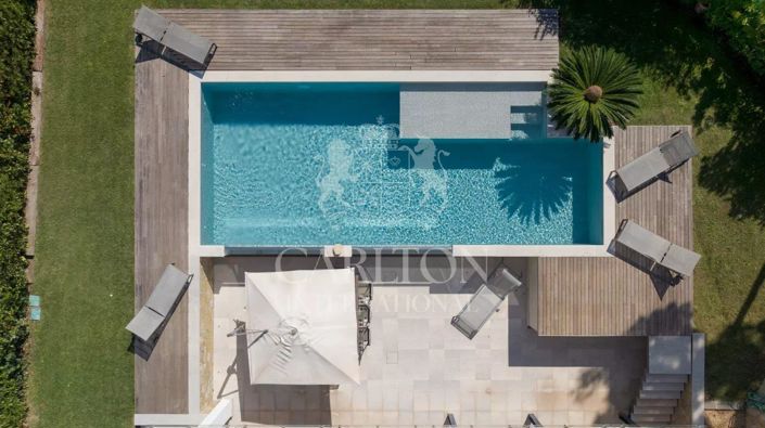 Image No.21-6 Bed House for sale