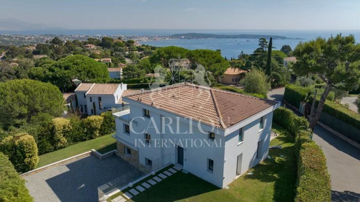 Image No.22-6 Bed House for sale