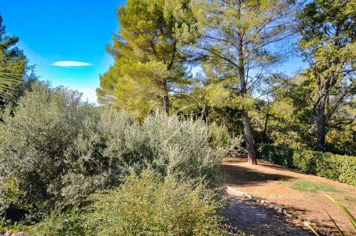 Image No.32-3 Bed House for sale