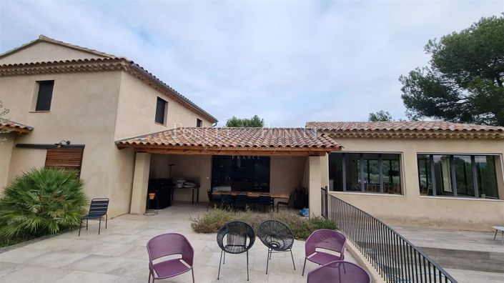 Image No.11-House for sale