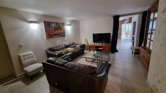 Image No.21-House for sale