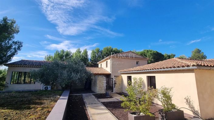 Image No.23-House for sale