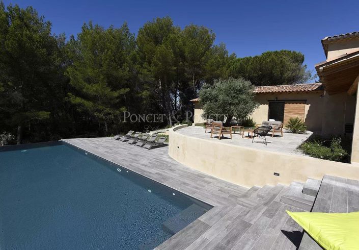 Image No.9-House for sale