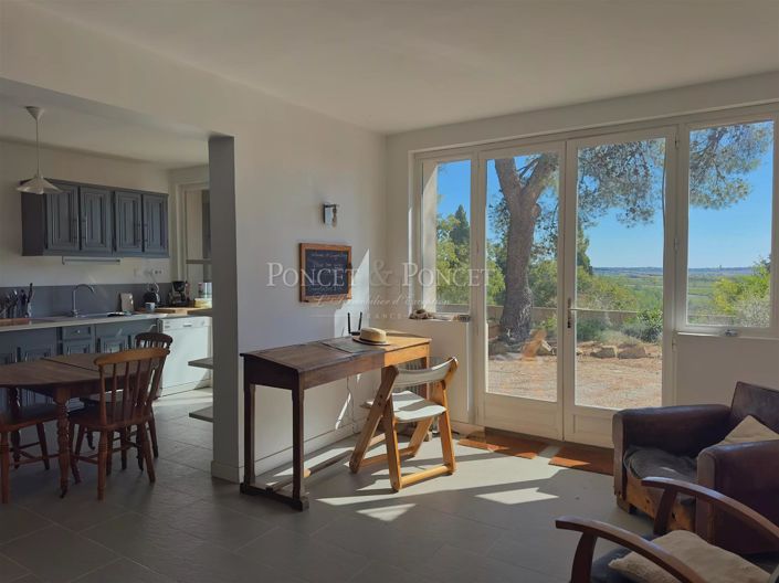 Image No.44-10 Bed House for sale