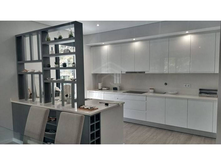 Image No.12-3 Bed Apartment for sale