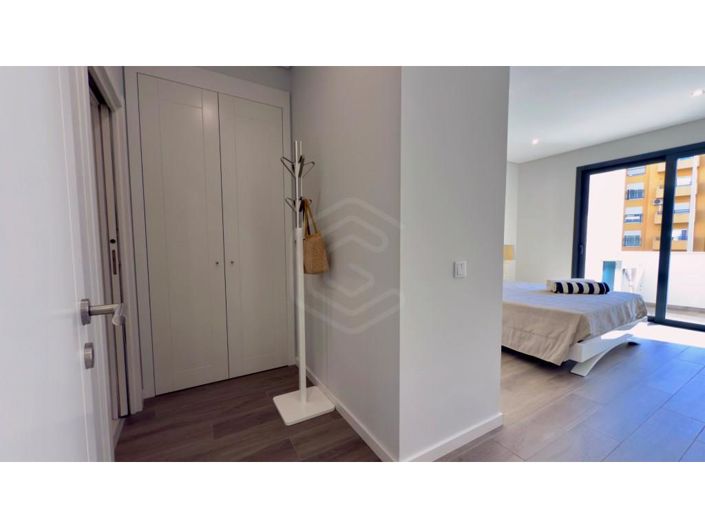 Image No.17-3 Bed Apartment for sale