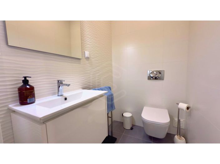 Image No.26-3 Bed Apartment for sale