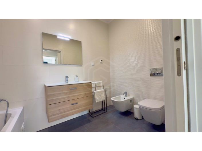 Image No.28-3 Bed Apartment for sale