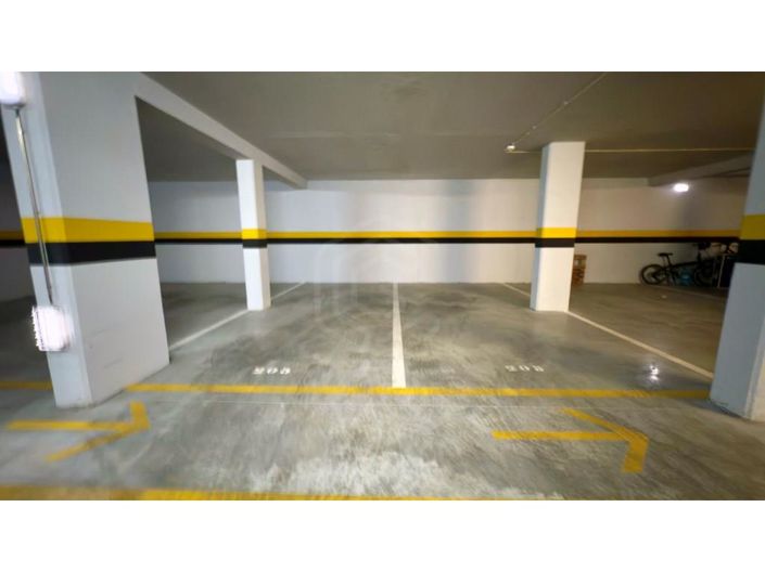 Image No.42-3 Bed Apartment for sale