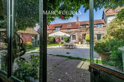 1 - Noailles, Maison