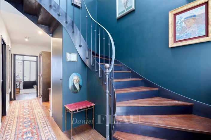 Image No.12-4 Bed Apartment for sale