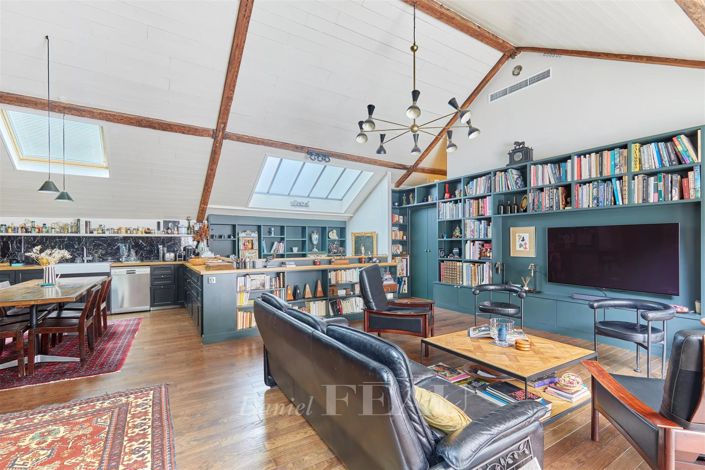 Image No.13-4 Bed Apartment for sale