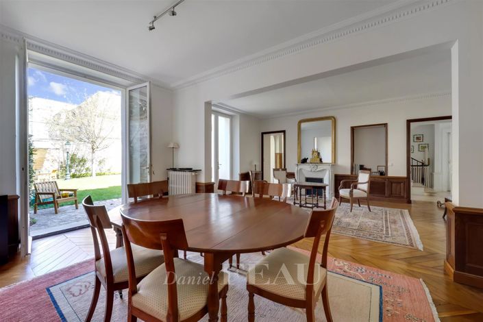 Image No.3-7 Bed House for sale